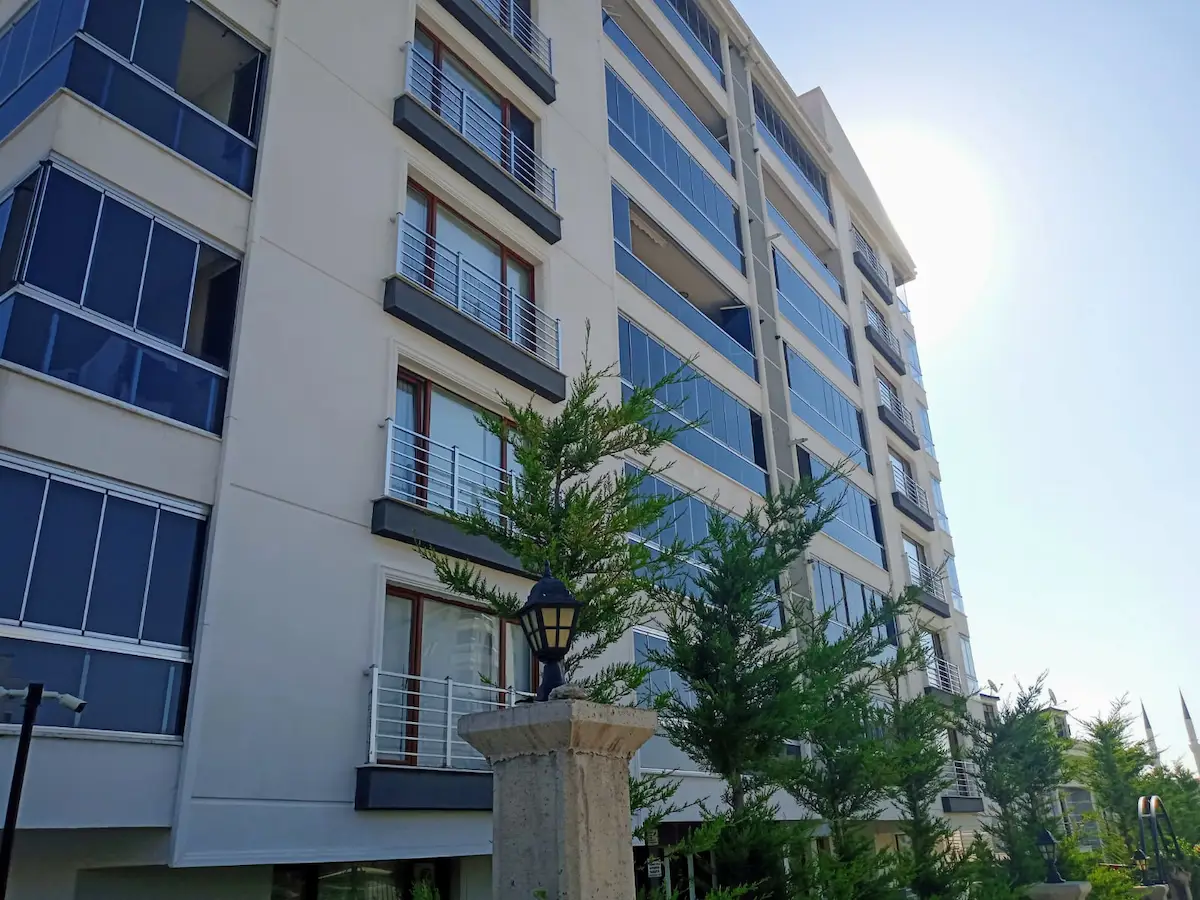 BAĞLICA'DA 3+1 SATILIK KULLANIŞLI DAİRE