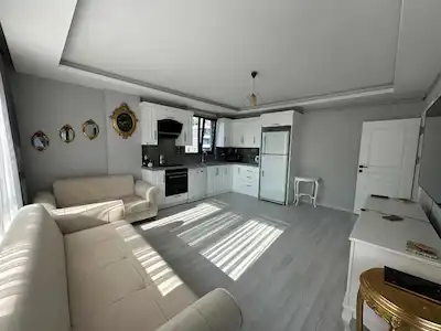 BARUTHANE MAHALLESİ'NDE SATILIK 2+1 ARAKAT DAİRE