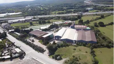 HÜSEYİNLİDE 8.000M² KOMPLE LOJİSTİK TESİSİ 4 DEPO VE OFİS BİNASI