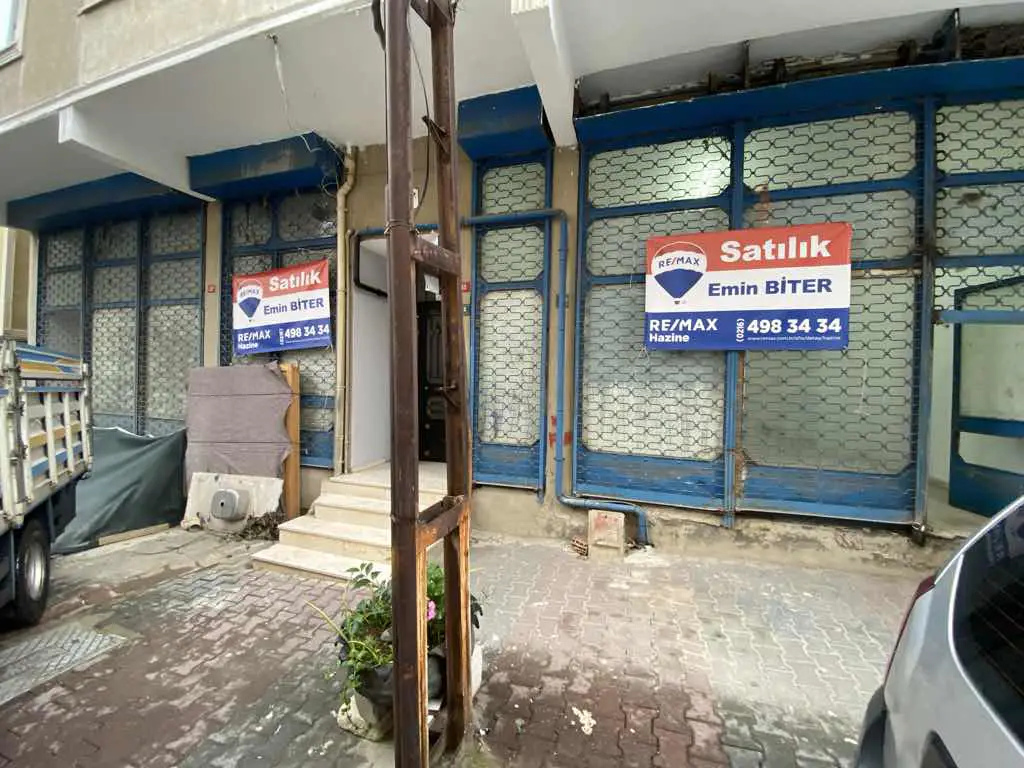 350 M2 SATILIK DÜKKAN