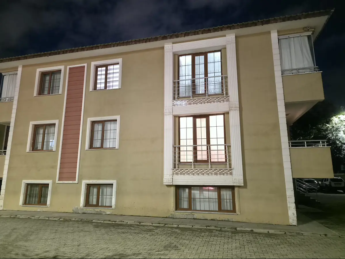 REMAX İLKE'DEN YILDIZKENT'TE 3+1 SATILIK DAİRE