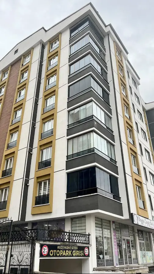 REMAX ARTİS'DEN YILDIZKENT'DE SATILIK 4+1 DAİRE