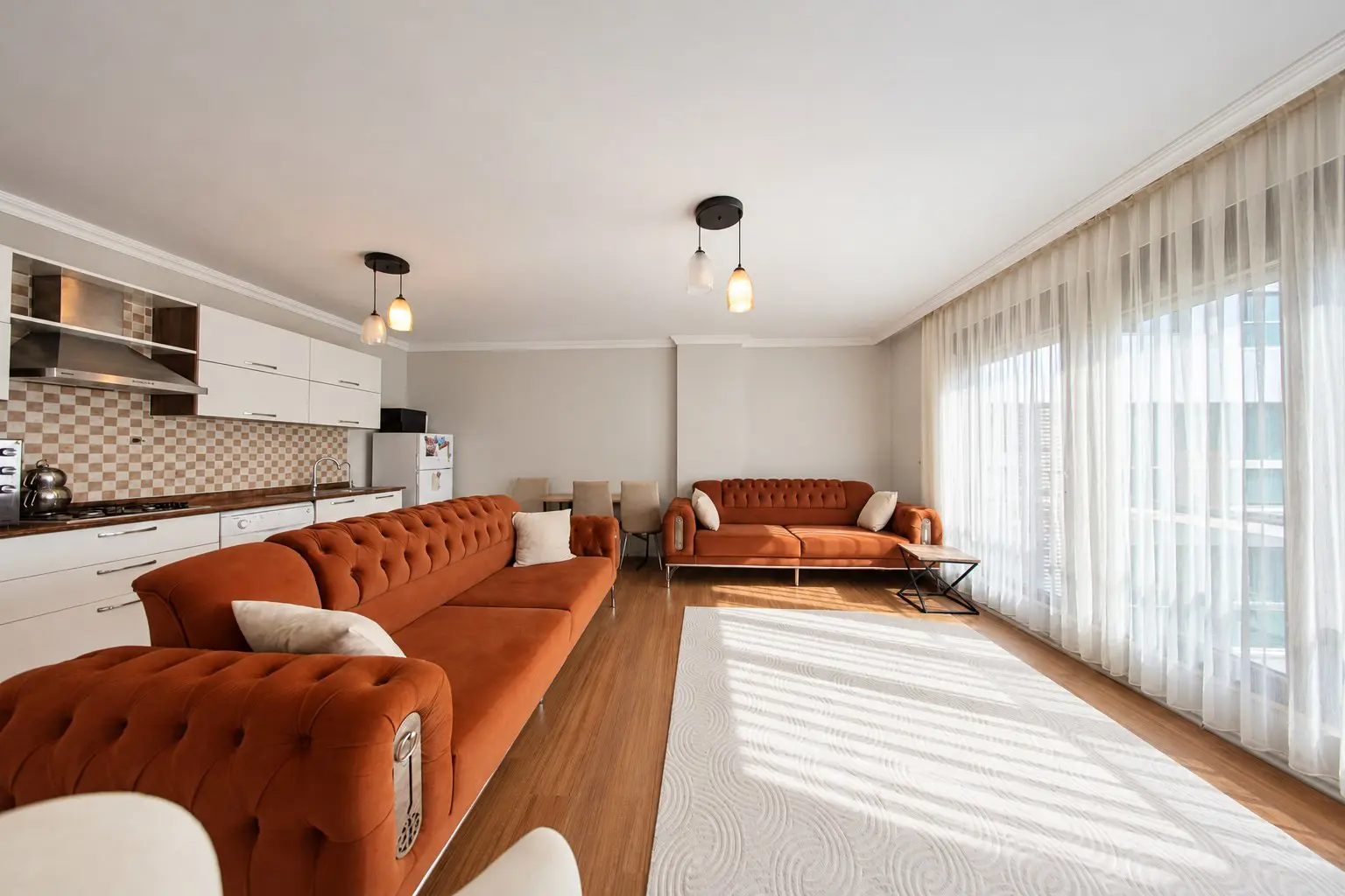 KONYAALTI GÜRSU MAH. DENİZE 289 METRE SATILIK 2+1 ARAKAT DAİRE