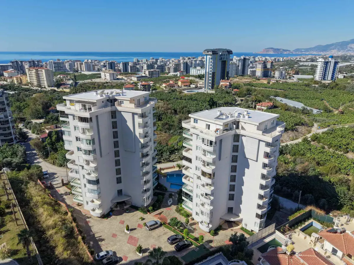 MAHMUTLAR YENİSEY YAPARLI BULUT SİTESİ 2+1 ODALI EŞYALI SATILIK DAİRE