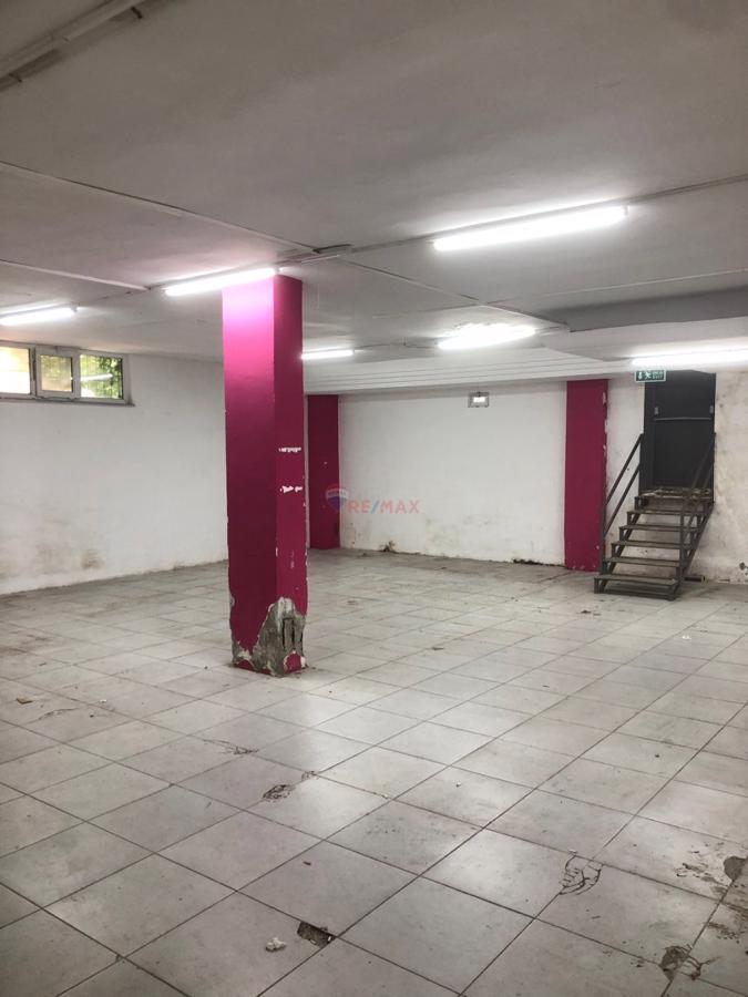 BEŞYOL E5 e 20m mesafede 1200m TIR YANAŞIR DEPO İŞYERİ