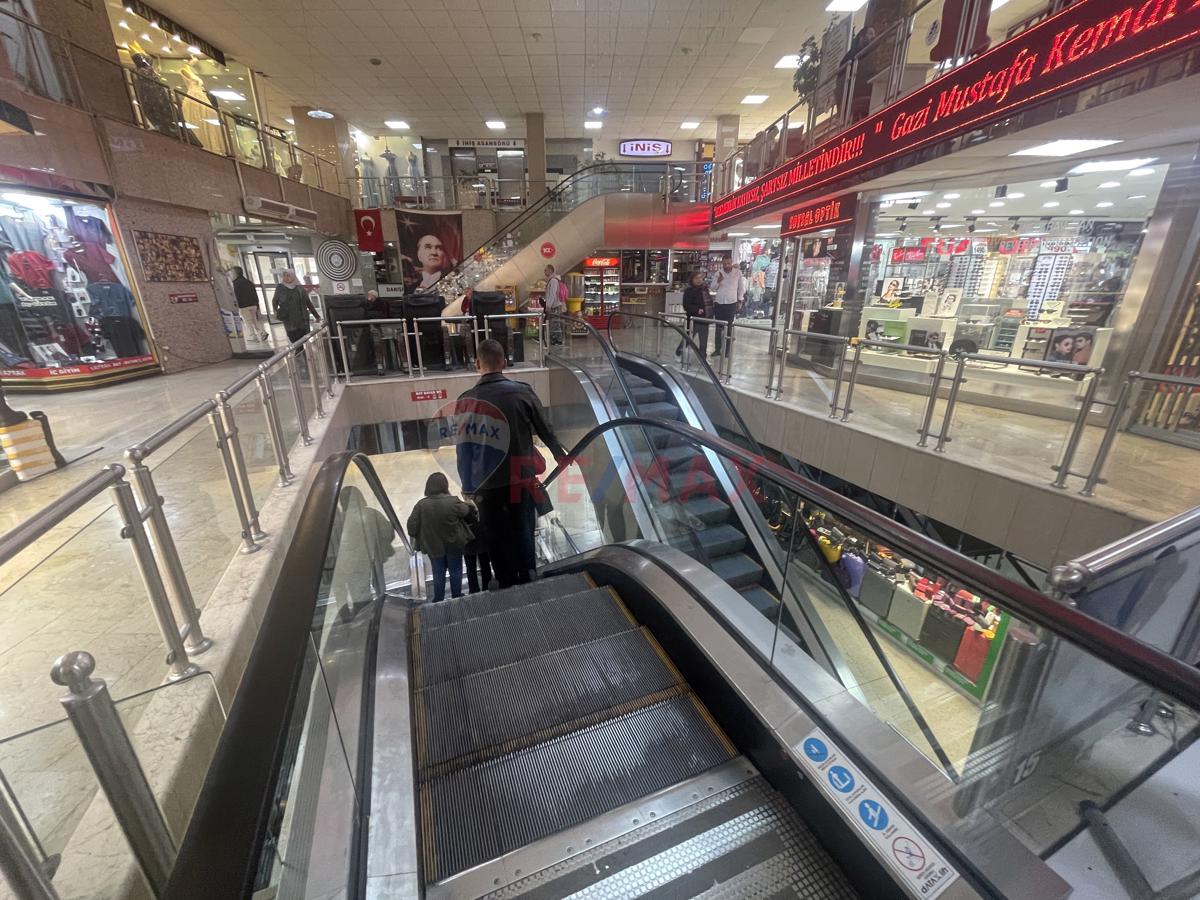 KIZILAY SOYSAL ÇARŞISINDA 106M2 SATILIK DÜKKAN