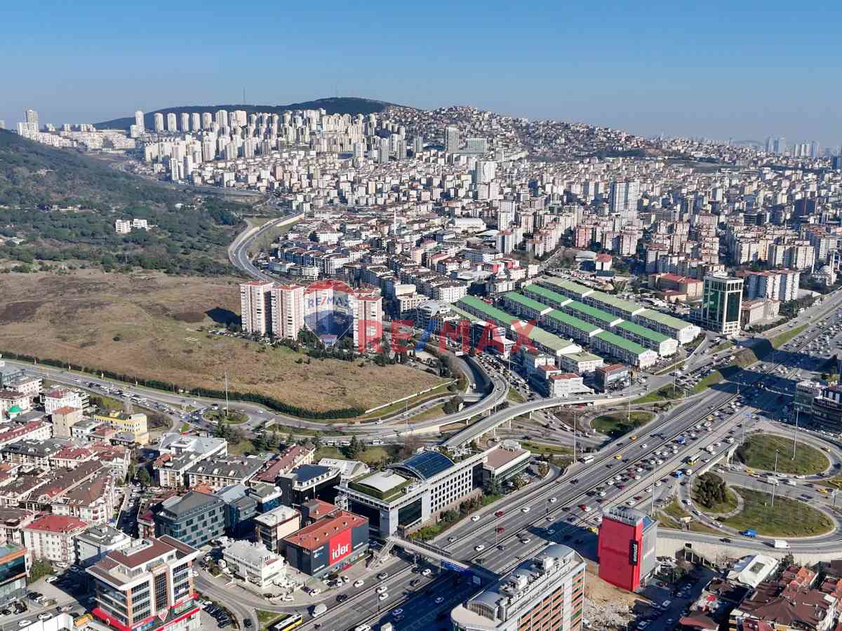 E-5 TE A SINIFI KIRALIK OFIS DEKORASYONLU 470 M2