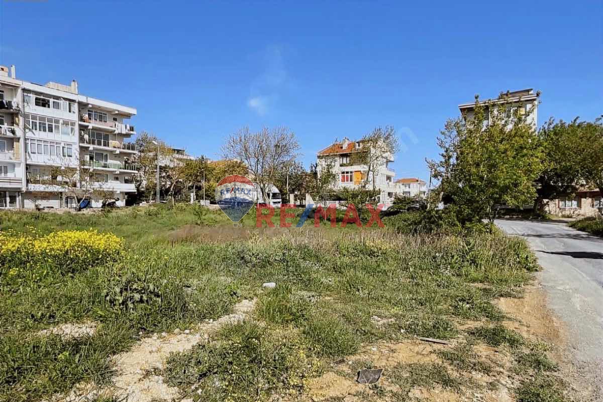 KUMBURGAZ KAMİLOBADA E/5 E 100 METRE MESAFEDE KÖŞE PARSELLER