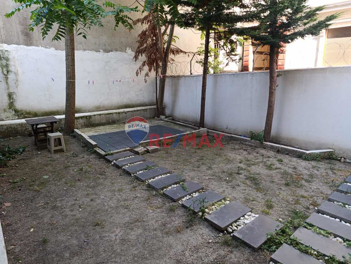 BEYOĞLU SATILIK 2+1 BAHÇE KATI DAİRE 