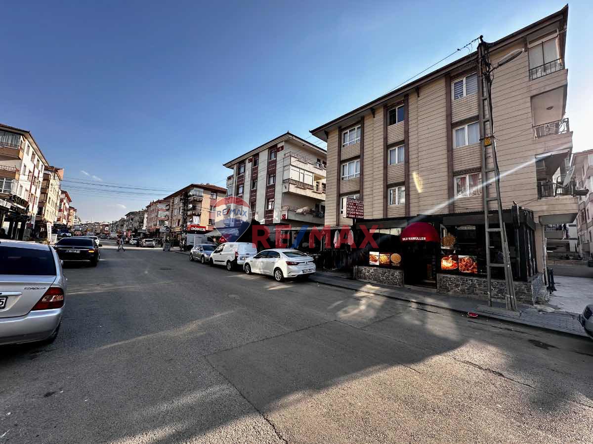 ETİMESGUT PİYADE MAHALLESİNDE KIRALIK DÜKKAN