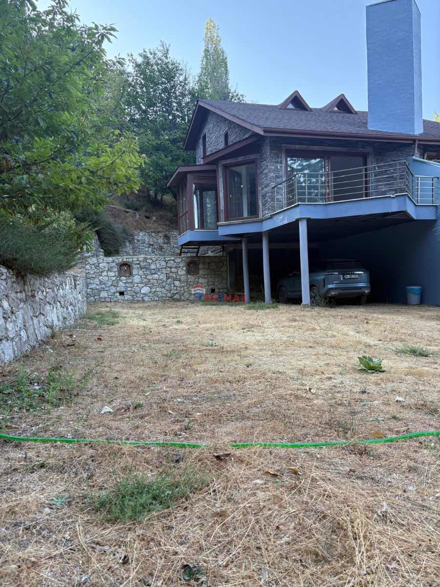 İZMIR ÖDEMIŞ SUBATAN YAYLASINDA DOĞA İÇERISINDE DAĞ EVI