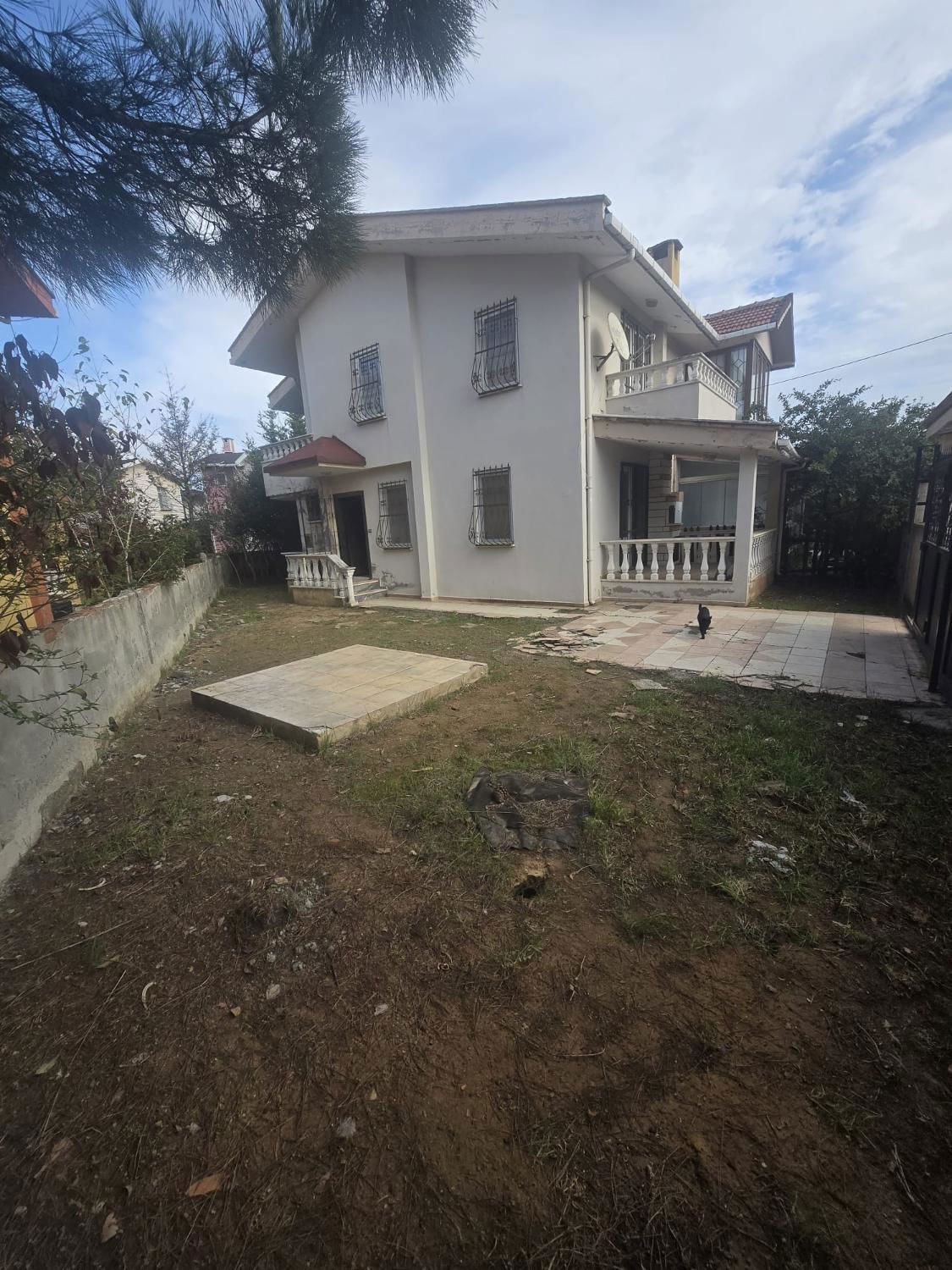 ŞİLE KUMBABA MAHALLESİNDE 3 + 1  SATILIK VİLLA 