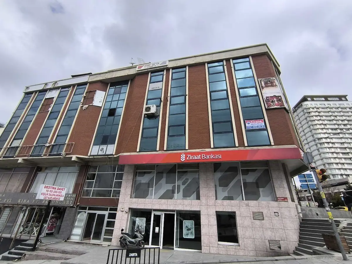 BAĞCILAR, GÜNEŞLI, KOÇMAN CADDESI 270M2 KIRALIK İŞ YERI