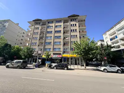 BAĞDAT CADDESİ MERKEZ LOKASYONUNDA SATILIK 3+1 DAİRE
