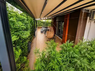 BEYLIKDÜZÜ VIRA ISTANBUL SITESI 280 M2 4+1 GENIŞ BALKON VE BAHÇELI 1. ARAKAT 