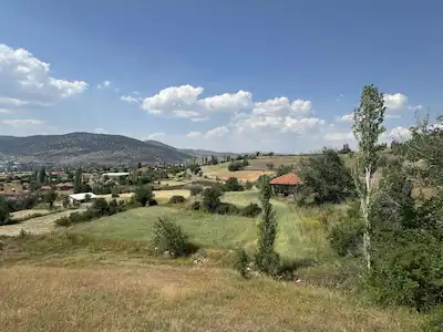 ERHAN BEKTAŞOĞLU’DAN SEYDİKEMERDE 10.401 M2 TEK TAPU SATILIK TARLA