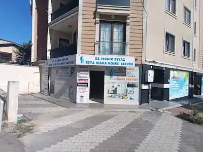 TUZLA AYDINLI'DA KÖŞEBAŞI KAT MÜLKİYETLİ SATILIK DÜKKAN