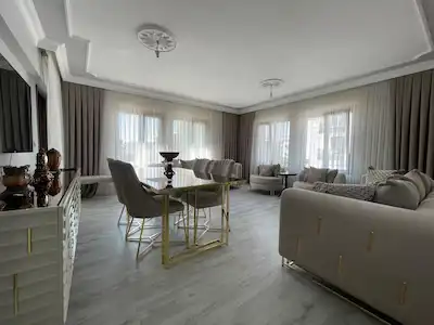 REMAX MAVİ'DEN SERDİVAN YAZLIK’TA YUNUS EMRE SİTESİ’NDE 3+1 | 120 M² NET | BALKONLU | OTOPARKLI