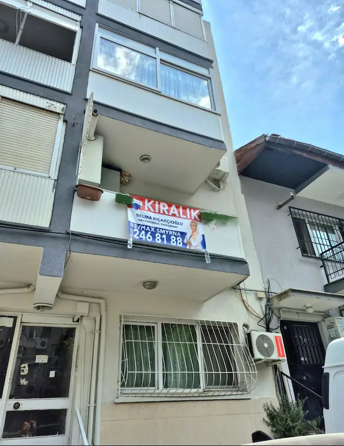 BAHÇELIEVLER'DE EŞYALI 3+1 KIRALIK DAIRE METRO VE HASTANE YAKINI