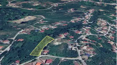 SAKARYA AKYAZI TAŞBURUN KÖY İÇİ RESMİ YOLLU 2089 M2 SATILIK ARSA
