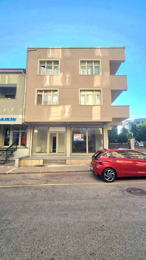 İSTANBUL KARTAL YALI MAHALLESİ KİRALIK DÜKKAN