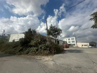 BAŞAKŞEHİR KAYABAŞI KİRALIK FABRİKA 4800 KAPALI 1000M2 AÇIK ALAN