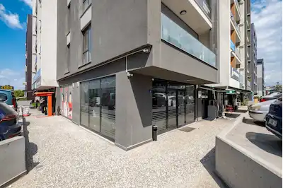REMAX ADVANTAGE DEN SATILIK DÜKKAN