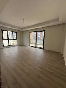 SANCAKTEPE’DE BAHÇE KATI 2+1 | 2 BANYO | BALKON | MERKEZİ ISITMA (PAY ÖLÇER)