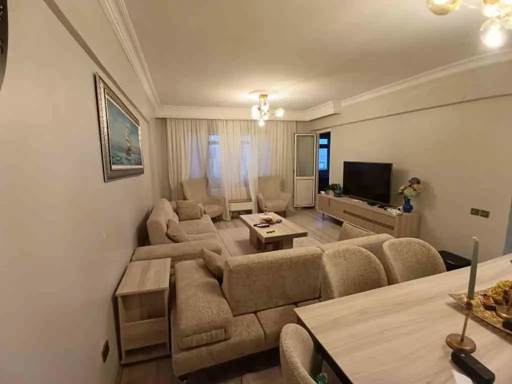 ESENYURT’TA SİTE İÇİNDE GÜNEY CEPHE 4+2 DUBLEKS | 210 M² BRÜT | KREDİYE UYGUN 3