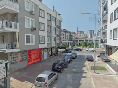 REMAX AVLU'DAN TOROS ÜNİ. KARŞISINDA SATILIK DÜKKAN 