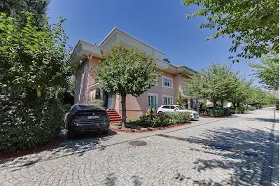 AĞAOĞLU MY COUNTRY ‘ DE  7+2 200 M BAHÇELİ MİMARİ TASARIMLI VİLLA