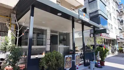 YENİMAHALLE’DE KİRACILI, KAT MÜLKİYETLİ, YATIRIMA UYGUN SATILIK İŞ YERİ