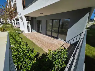 BÜYÜKÇEKMECE SİTE İÇİ DENİZ MANZARALI SATILIK 3+1 ÖZEL BAHÇELİ DAİRE