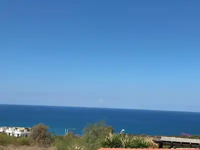 GİRNE ESENTEPE MERKEZ’DE GÜNEY CEPHELİ, EŞYALI 3+1 MÜSTAKİL EV | KREDİ & TAKAS UYGUN
