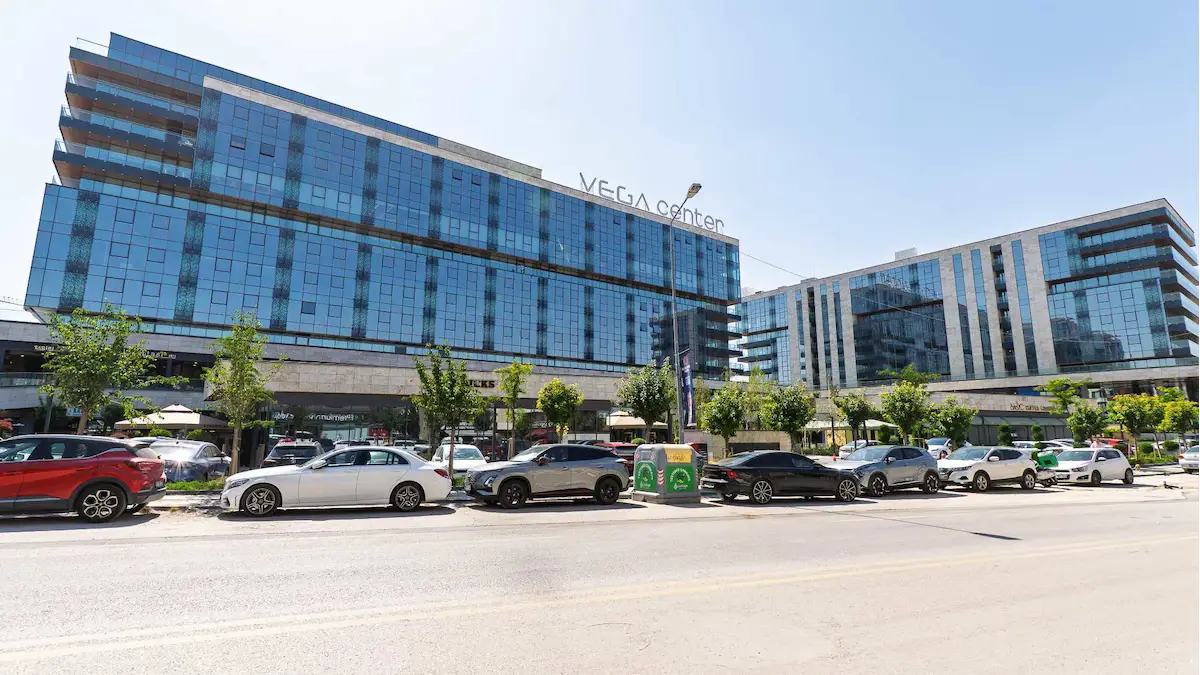 VEGA CENTER MUSTAFA KEMAL YAPILI KİRALIK OFİS