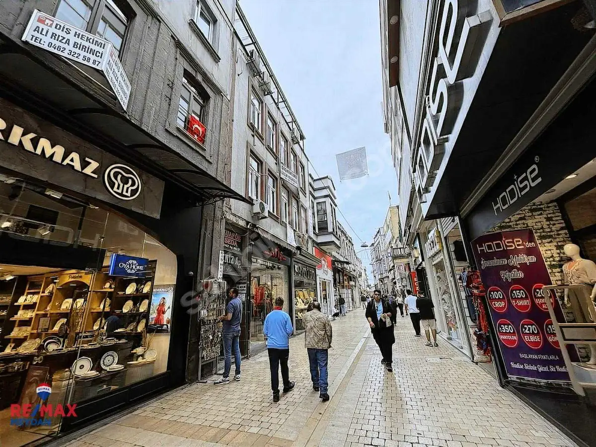 KEMERKAYA MAHALLESİ KUNDURACILAR CADDESİ'NDE SATILIK 2+1 OFİS
