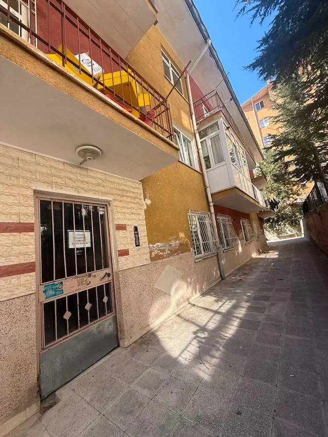ÇANKAYA İNCESUDA MERKEZİ KONUMDA 3+1 EŞYALI KİRALIK DAİRE 2