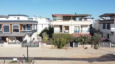 SEFERİHİSAR PAYAMLIDA PLAJA YAKIN, TERASLI 2+1 DUBLEKS