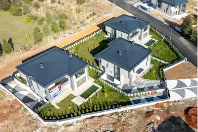 İNCEK’TE SIFIR 7+1 | 605 M² BRÜT | 6+ BANYO | KAPALI OTOPARKLI LÜKS VİLLA