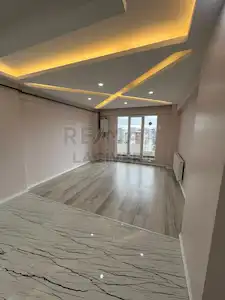 RE/MAX LACİVERT'TEN YILDIZKENT'TE KİRALIK 2+1 DAİRE