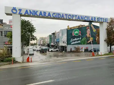 ÖZ ANKARA GIDA TOPTANCILAR SİTESİNDE SOĞUK HAVA DOLAPLI ASANSÖRLÜ 4 KATLI İŞ YERİ