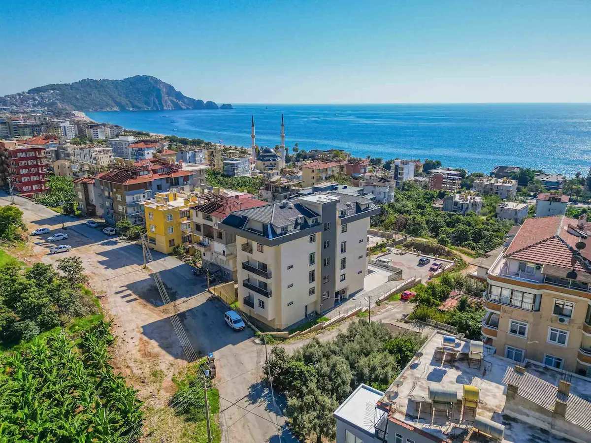 ALANYA DİNEKTE FULL DENİZ MANZARALI SATILIK 2+1 SIFIR DAİRE