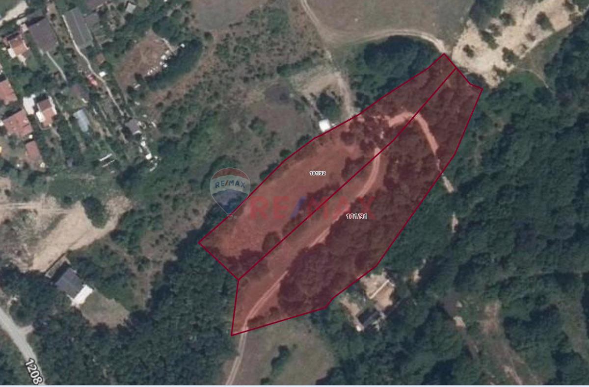 BAHÇEKÖY DE SATILIK MÜSTAKIL TAPULU 2 PARSEL TOPLAM 8055M²