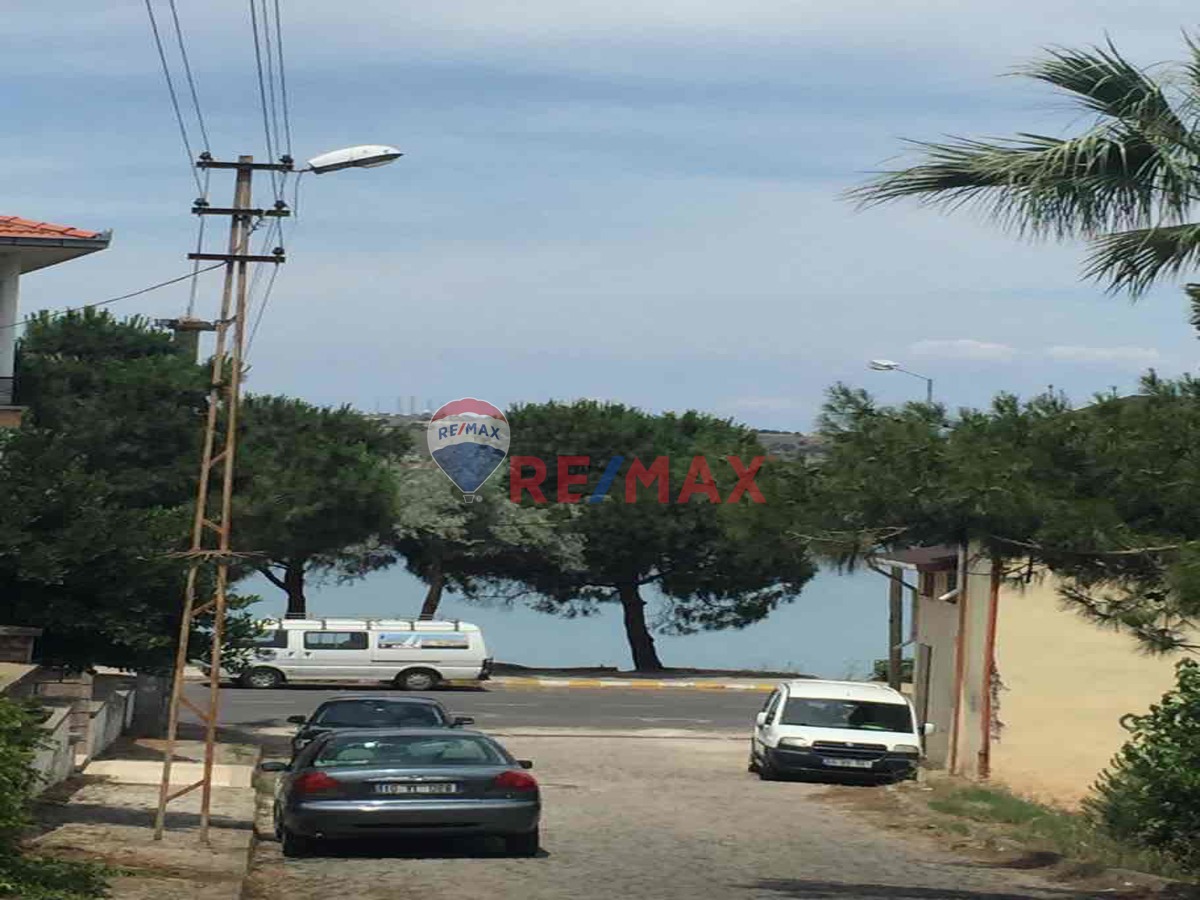 DOĞA İÇİNDE SAHİLE 50 METRE MUHTEŞEM MÜSTAKİL EV