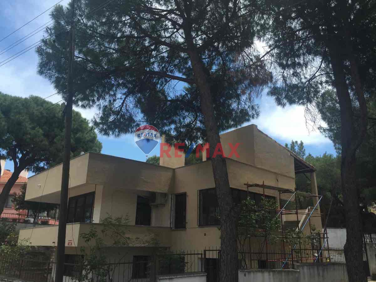 DOĞA İÇİNDE SAHİLE 50 METRE MUHTEŞEM MÜSTAKİL EV