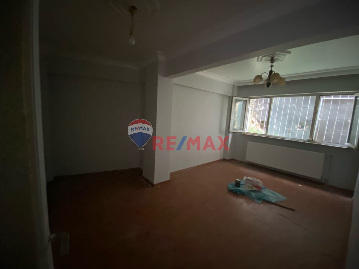 GÜRSEL MAHALLESİ KAĞITHANE CADDESİ 2+1 KİRALIK DAİRE