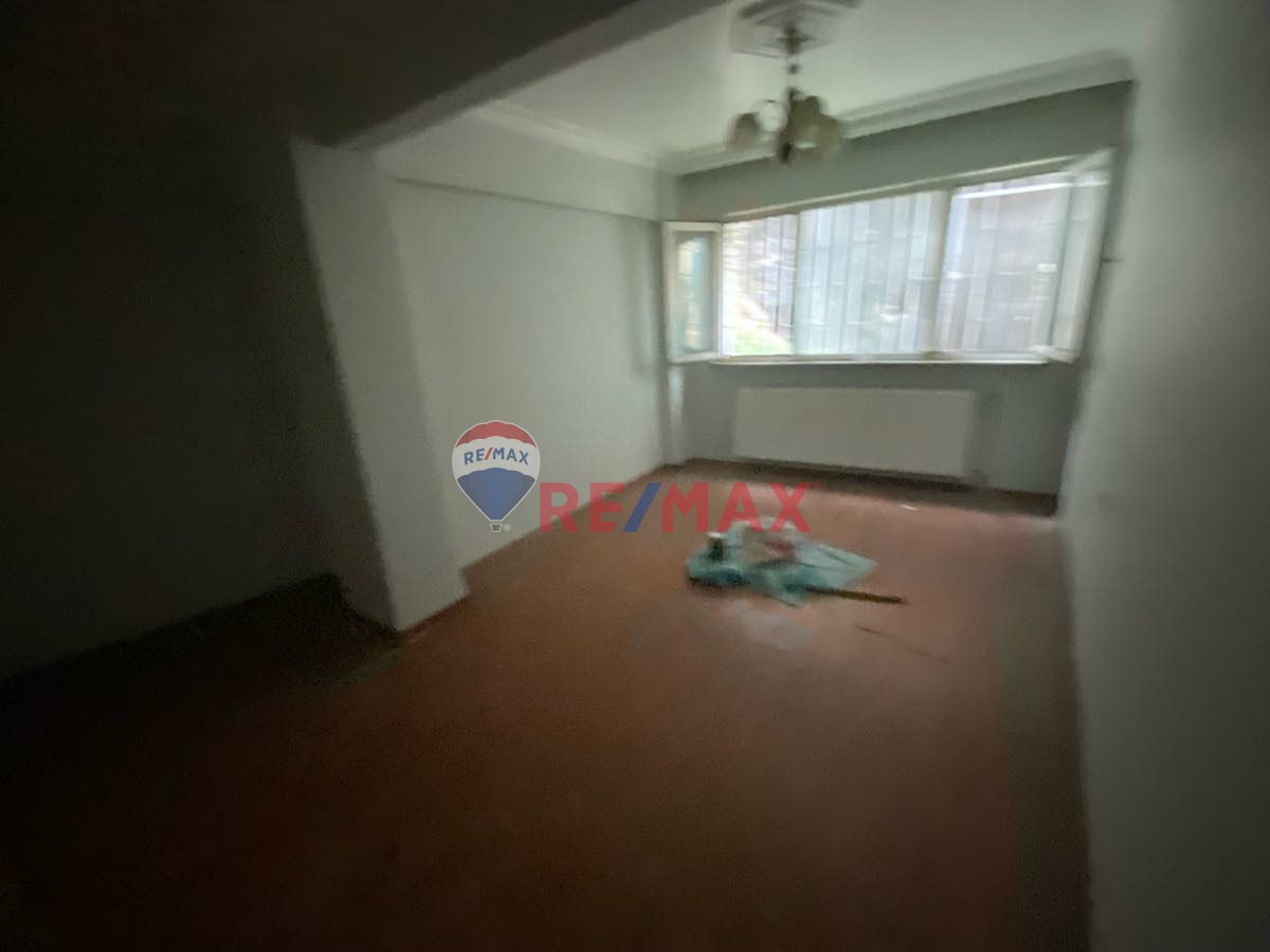 GÜRSEL MAHALLESİ KAĞITHANE CADDESİ 2+1 KİRALIK DAİRE