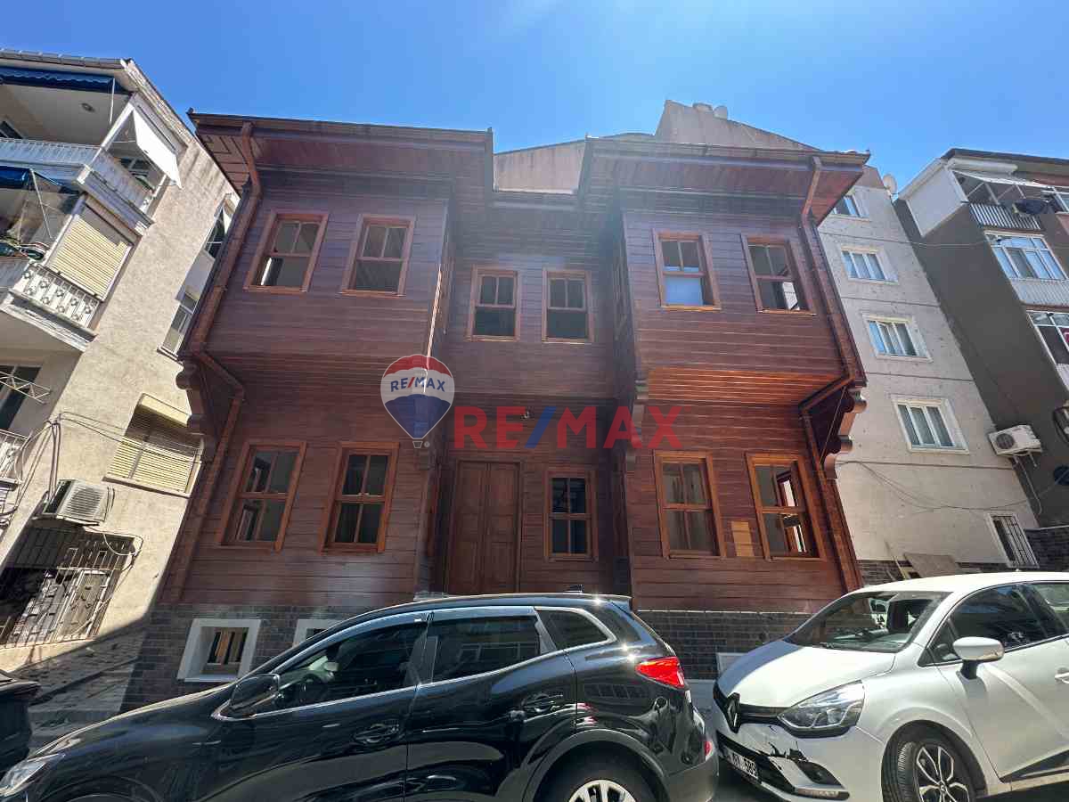 ÜSKÜDAR AHMEDİYE TUNUSBAĞI CD. ALTI KİRALIK KÖŞK / İŞYERİ&KONUTA