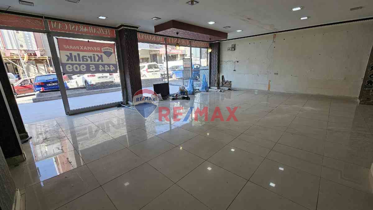 SİTELER 'DE CADDE ÜSTÜ KİRALIK 280 M² DÜKKAN