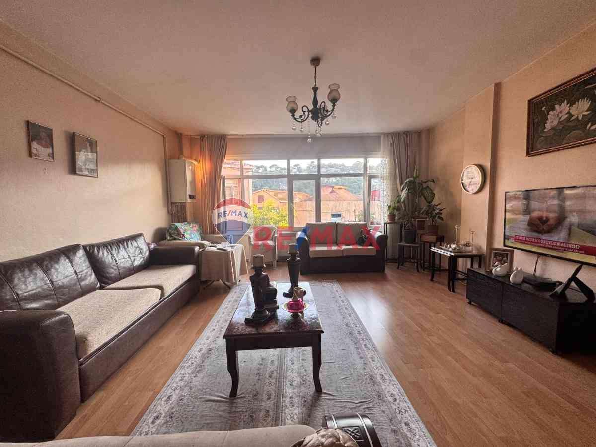 SARIYER MERKEZDE KAT MÜLKİYETLİ SATILIK DAİRE